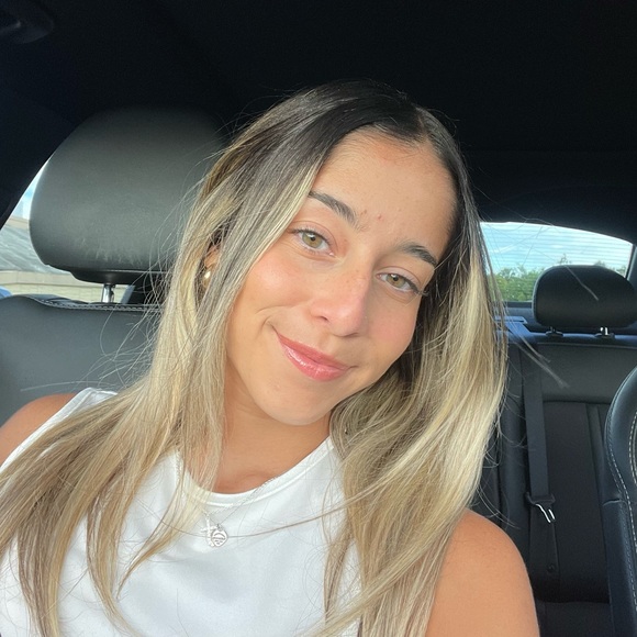 nicole_8234